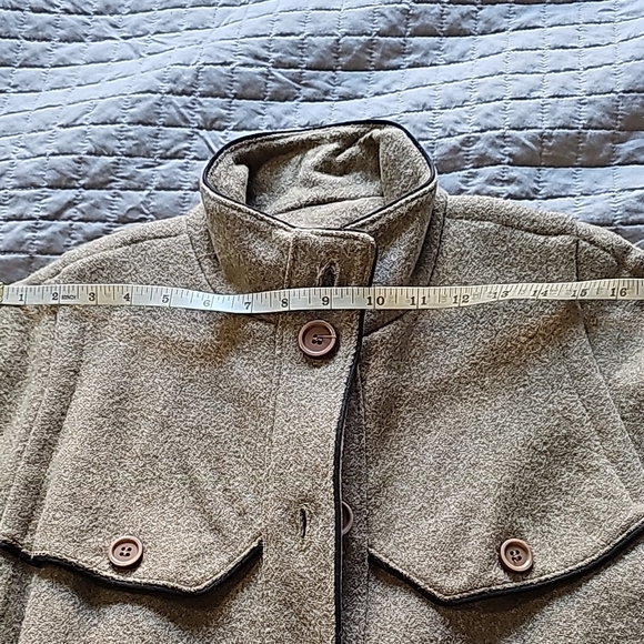 Vintage Camel Wool Trench Coat - Picture 12 of 15